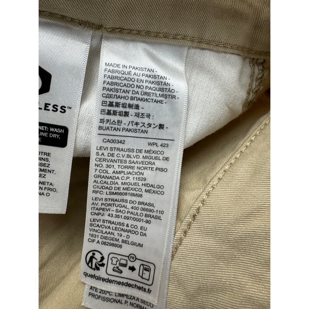 Levis 94 Baggy Cargos Tan Khaki Mid Rise Loose Fit Pants Womens 29x30 - Picture 5 of 16